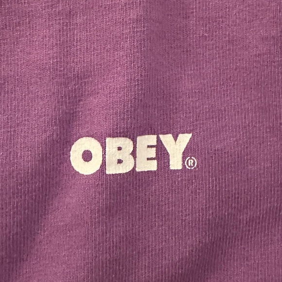 long sleeve obey shirt// pre owned but good condition// men’s S// fits Women S-M - Picture 3 of 5